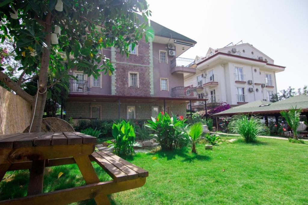 Kampus Garden Bed & Breakfast Fethiye Exterior photo